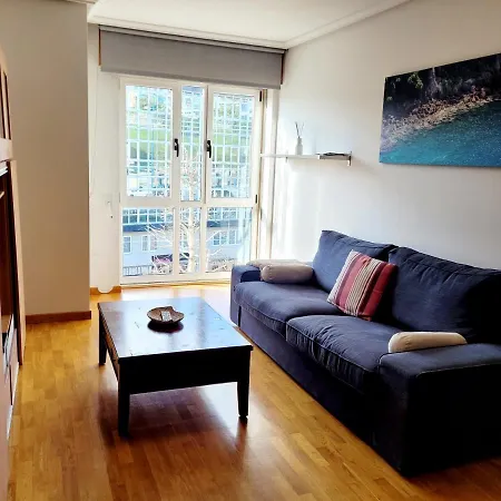 Piso Con Garaje En La Entrada Del Camino Portugues * Santiago de Compostela