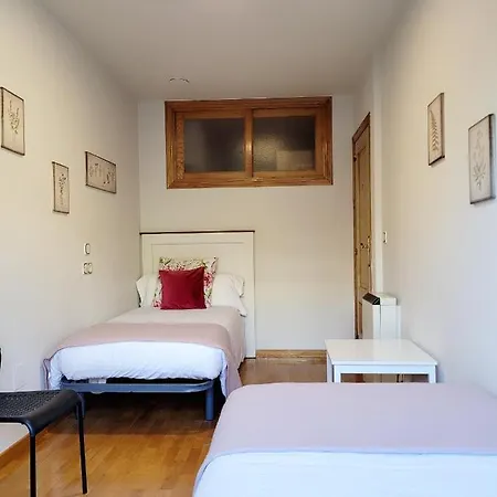 Piso Con Garaje En La Entrada Del Camino Portugues *