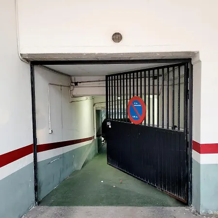 Piso Con Garaje En La Entrada Del Camino Portugues *