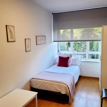 Piso Con Garaje En La Entrada Del Camino Portugues Apartment